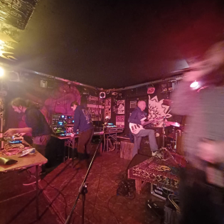 2024-01-07 22.14.13_2.jpg