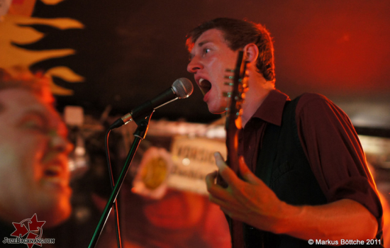 2011 - Sidewalk, Träum weiter, EatTheWolf